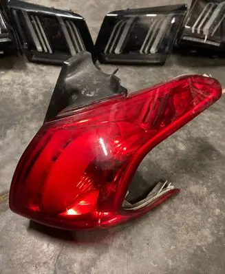 Peugeot 2008 I Rear/tail lights