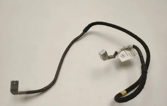 Mercedes-Benz C W204 Other wiring loom A2045405706
