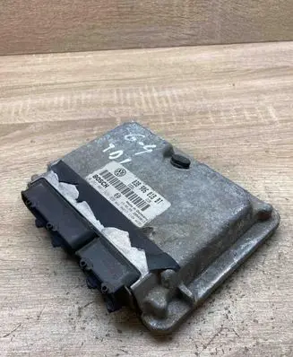 Volkswagen Golf IV Engine control unit/module ECU 038906018BT 0281001926