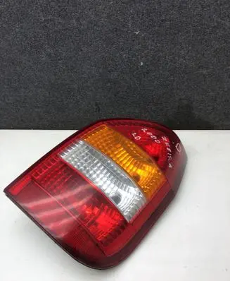 Opel Zafira A Rear/tail lights 62281