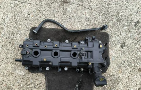 Chrysler Pacifica Rocker cam cover 04893801AE