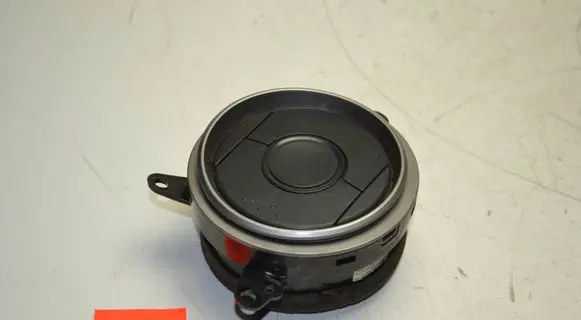 Honda Civic Dashboard side air vent grill/cover trim