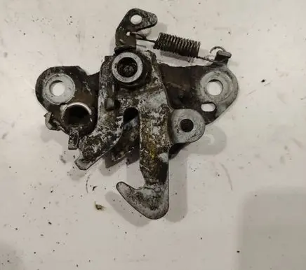 Citroen C8 Engine bonnet/hood lock/catch
