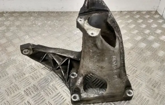 Seat Alhambra (Mk1) Engine mounting bracket 7M0199207C