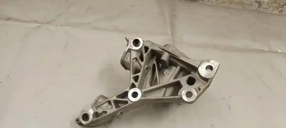 Mercedes-Benz A W177 Driveshaft support bearing bracket A2822233000