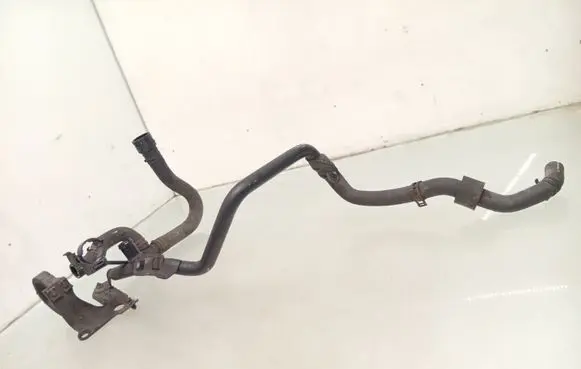 Volkswagen Golf VII Engine coolant pipe/hose 5Q0121070AH