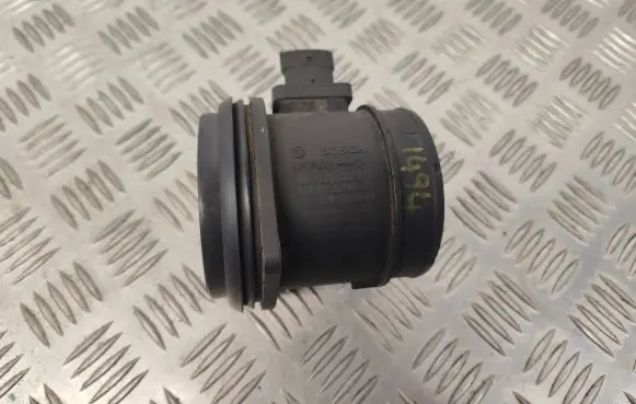 Volvo S80 Mass air flow meter 30785472