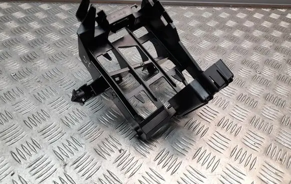 Audi A7 S7 4G Fuse box cover 8K1971845 4G0907366