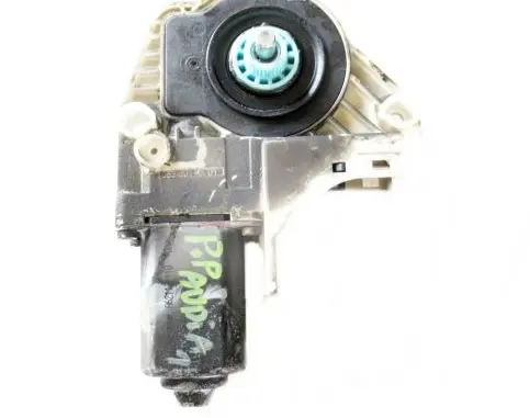 Audi A1 Front wiper linkage and motor