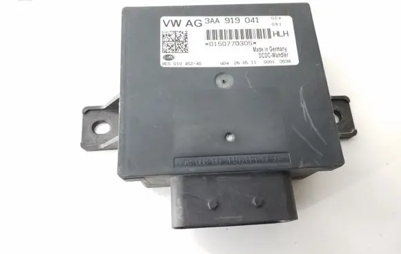 Volkswagen PASSAT B7 Power management control unit 3AA919041