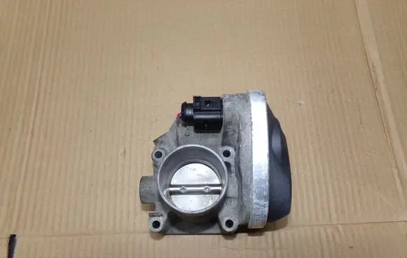 Seat Ibiza III (6L) Throttle valve 036133062N