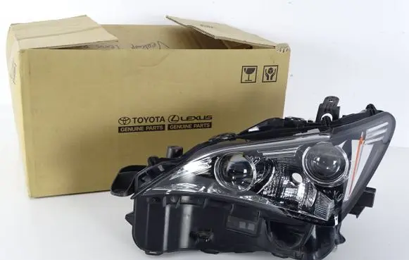 Lexus RC Headlight/headlamp 81106-24190