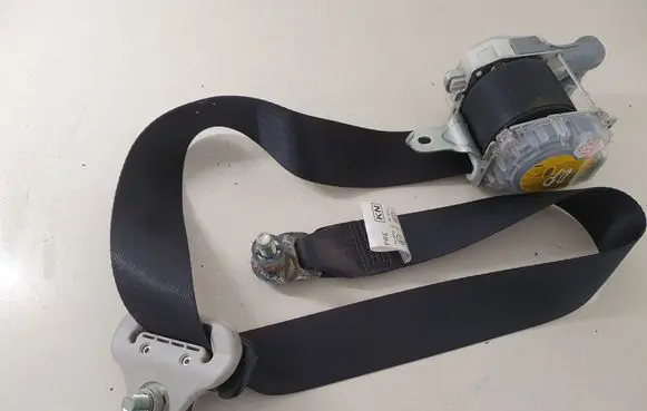 Subaru Forester SH Front seatbelt