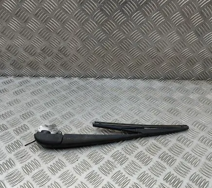 Jeep Grand Cherokee (WK) Rear wiper blade arm K68079868AA 68079868AA