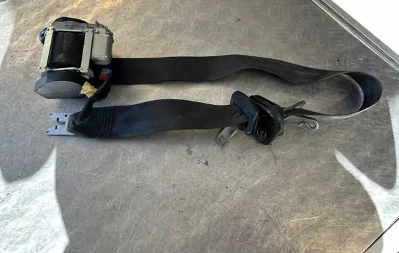Renault Scenic III - Grand scenic III Front seatbelt B507743