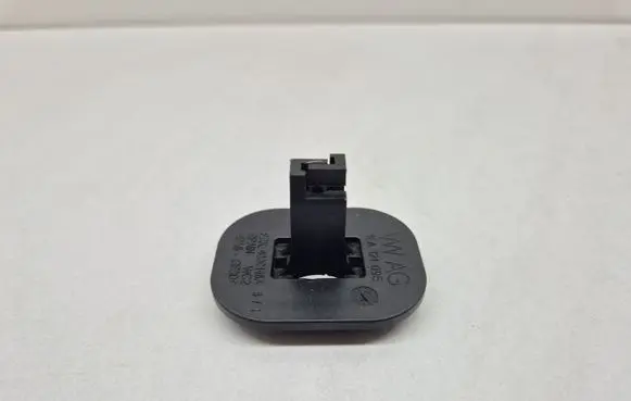 Volkswagen ID.3 Radiator mount bracket 1EA121095