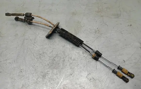 Volkswagen Multivan T5 Gear shift cable linkage 7H1711877AG