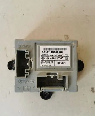 Volvo V70 Door control unit/module 0507911700