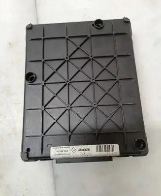 Renault Scenic I Fuse module 8200029342B S108502610F
