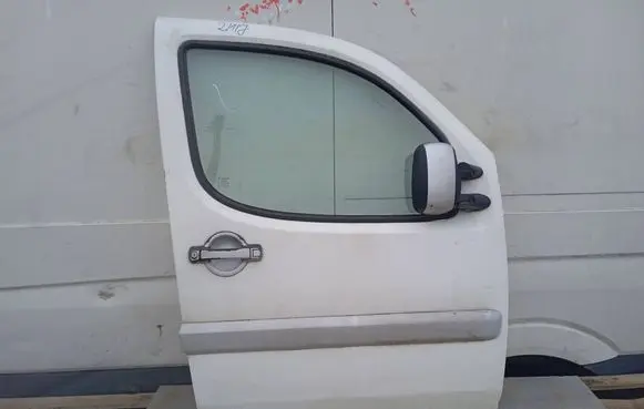 Fiat Doblo Front door 21J