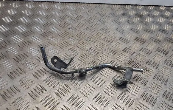 Subaru Impreza III Fuel line pipe