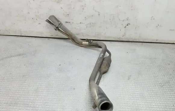 Opel Astra J Fuel tank filler neck pipe 13260938