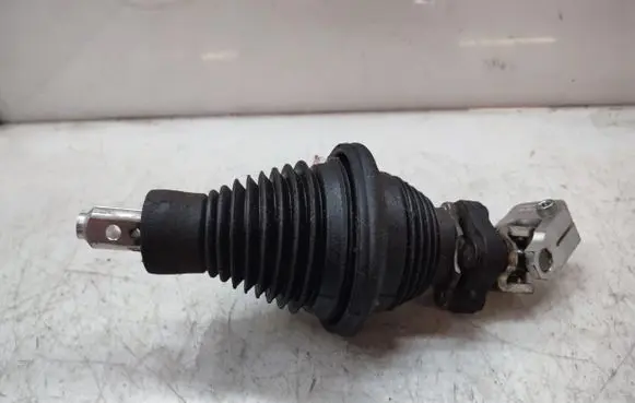 Mercedes-Benz CLS C218 X218 Steering column universal joint