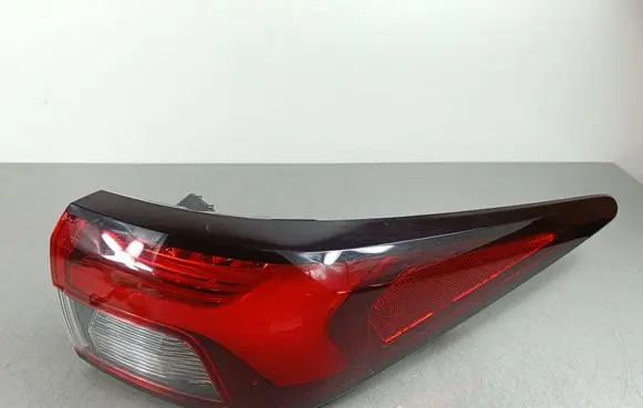 Mitsubishi Outlander IV Rear/tail lights 