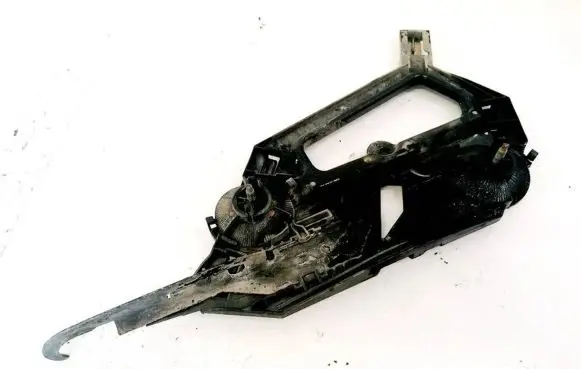 Skoda Octavia Mk2 (1Z) Headlight/headlamp mounting bracket 1Z0941340