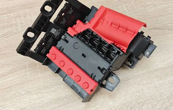 BMW 8 G16 Current control relay 9390865