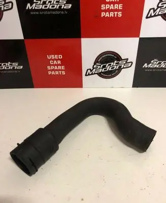 Audi A4 S4 B7 8E 8H Engine coolant pipe/hose 8E0121101AA