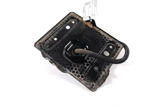 Battery bracket