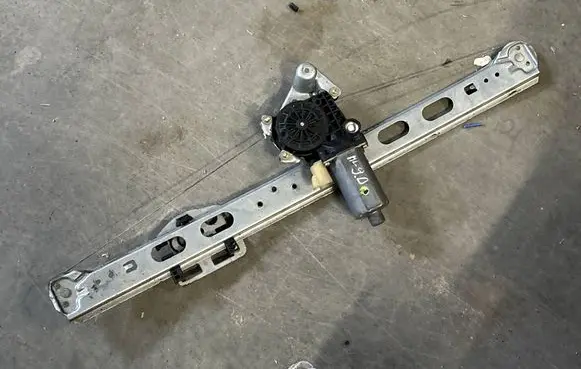 Mercedes-Benz ML W163 Rear door window regulator with motor 