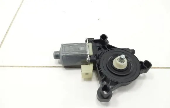 Volkswagen Tiguan Allspace Front door window regulator motor 2K7959802