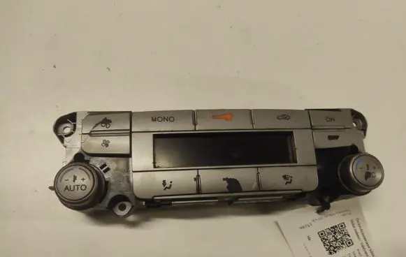 Ford Mondeo MK IV Climate control unit 7S7T18C612AE W3GA07441