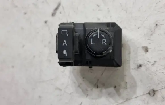 Toyota C-HR I Wing mirror switch 84872F4010 30160224 35418