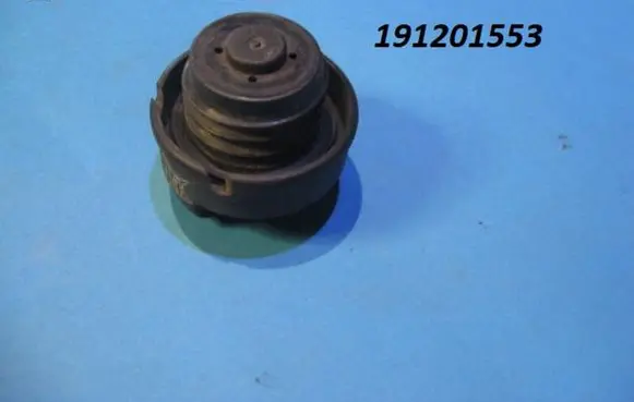 Volvo C70 Fuel tank filler cap 191201553