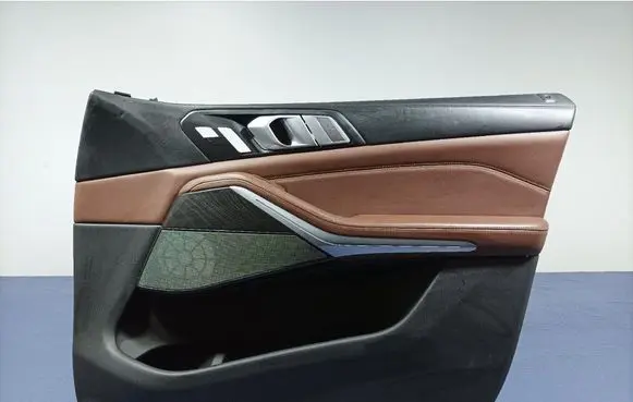 BMW X7 G07 Door card panel trim set 