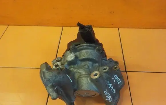 Ford S-MAX EGR thermostat 30725855 154A2