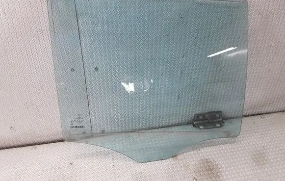 Mercedes-Benz E W211 Rear door window glass