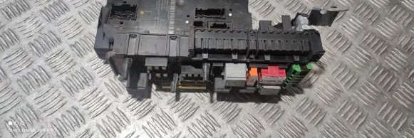 Mercedes-Benz E W212 Fuse box set 2129004022