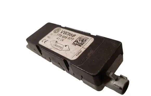 Volkswagen Cross Touran I Antenna control unit 1T0035577