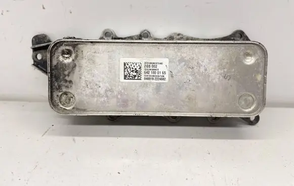 Mercedes-Benz ML W166 Engine oil radiator 6421800165
