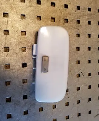 Renault Megane III Rear seat light