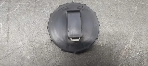 Lancia Ypsilon Original wheel cap 306661108