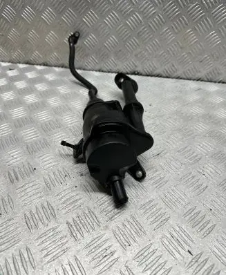 Opel Astra J Oil breather separator 55575980 565581915 70367396