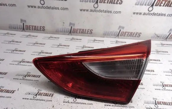Hyundai i30 Tailgate rear/tail lights 92404A50