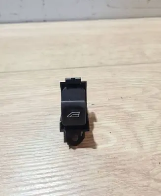 Volvo S80 Electric window control switch 30773273 03453410