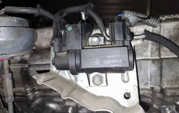 Toyota Auris 150 Turbo solenoid valve 258190r011 70051808