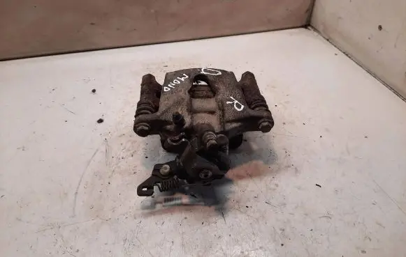 Ford Mondeo Mk III Rear brake caliper
